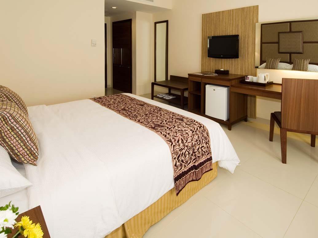 Aston Manado Hotel Экстерьер фото